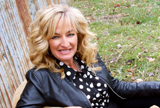 Suzanne Burhans, Owner, Stylist